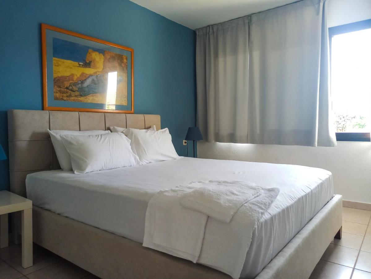 Dora'S House Comfortable Apartment With A Yard And View Пиргадикия Екстериор снимка