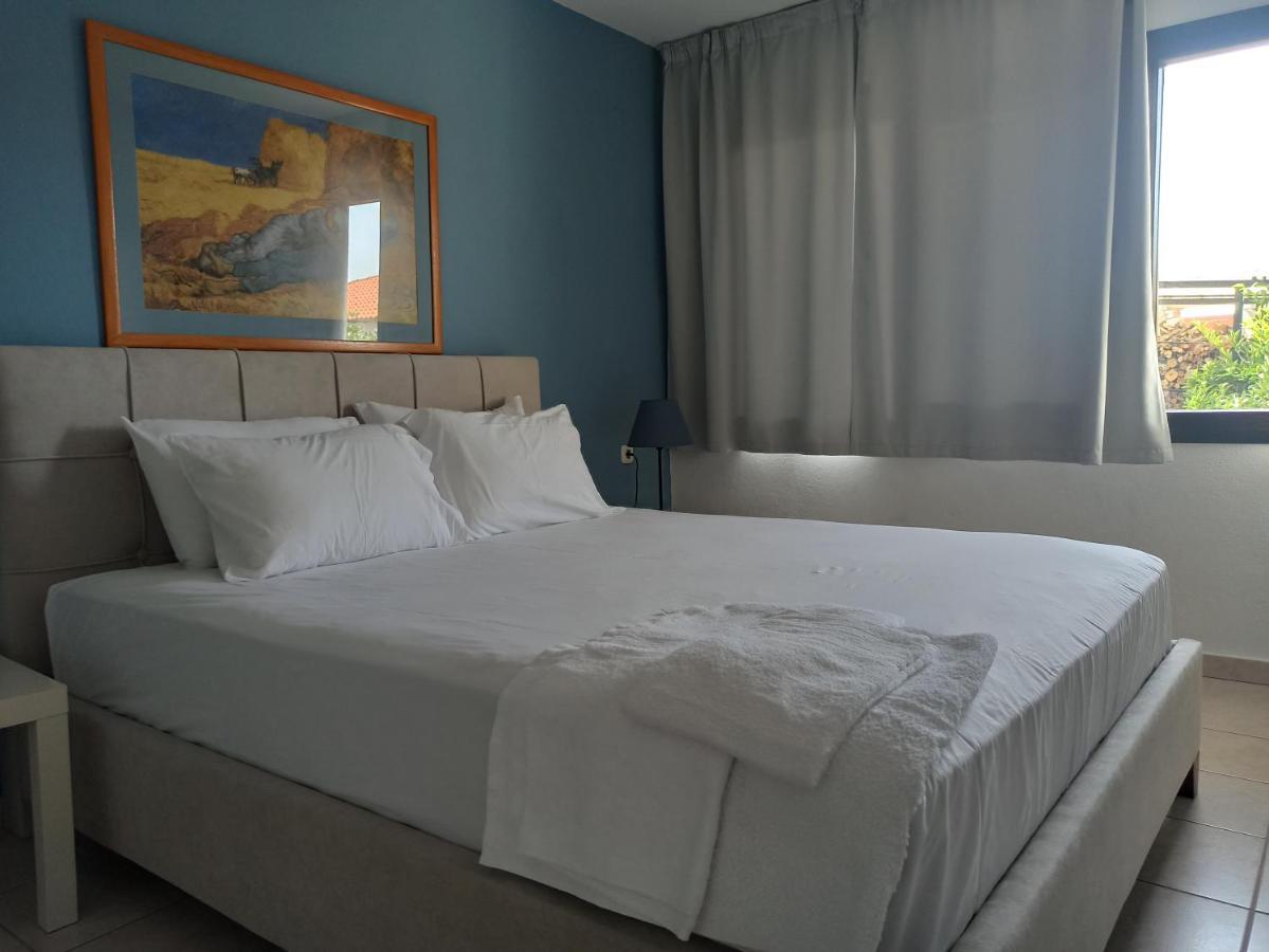 Dora'S House Comfortable Apartment With A Yard And View Пиргадикия Екстериор снимка